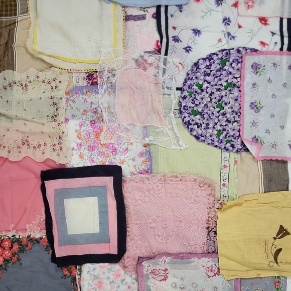 Vintage Multicolor handkerchiefs - Picture 9 of 12